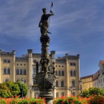 ZIttau: Marsbrunnen und Rathaus. Foto: taz-Archiv